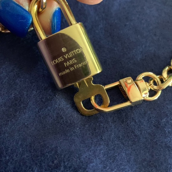 Authentic Louis Vuitton Lock & Key #346 - Picture 5 of 5